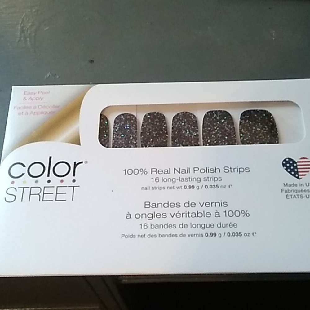 Color street